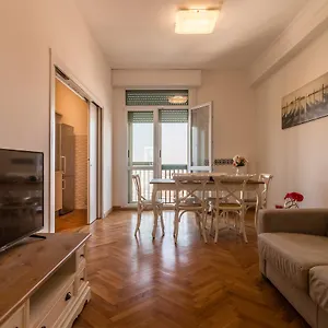 https://padova-tower-13th-floor.hotelinveneto.com